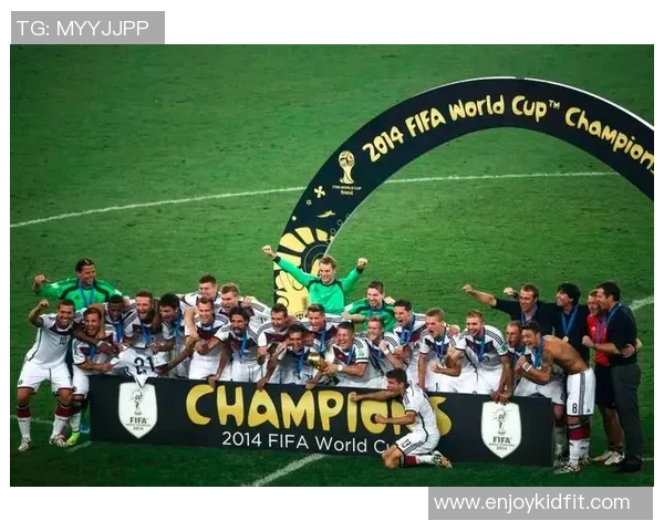 足球明星与美国资本的碰撞如何重塑全球足球产业格局